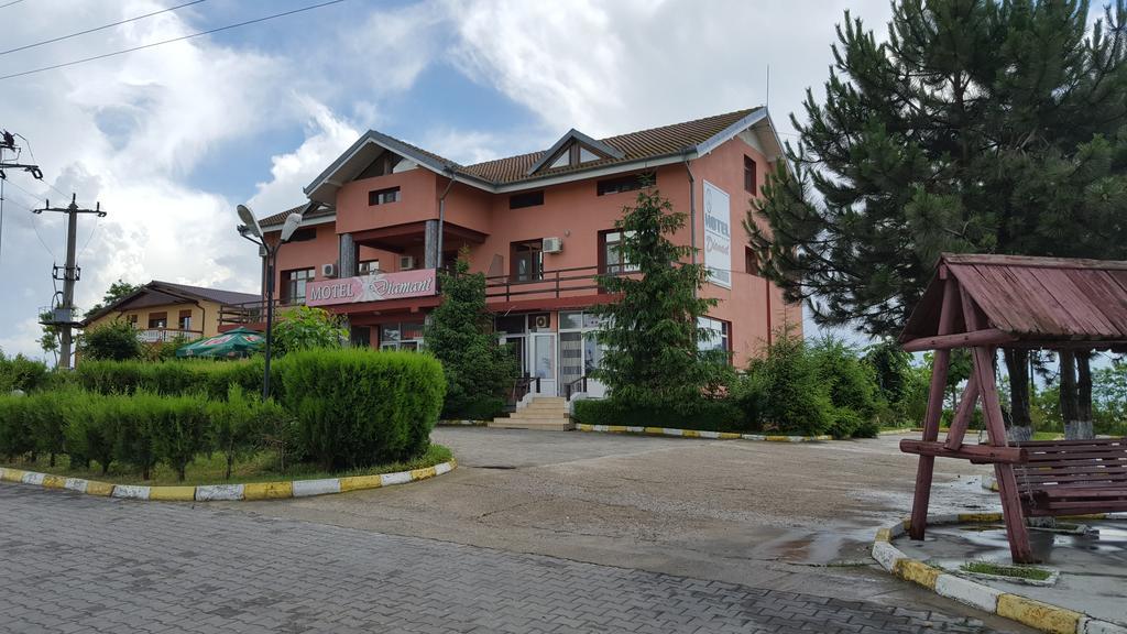 Motel Diamant Amara Bagian luar foto