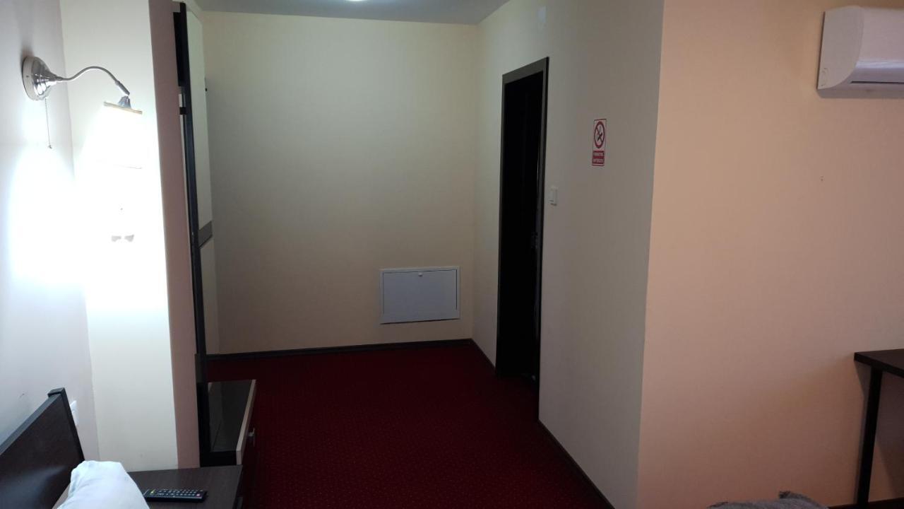 Motel Diamant Amara Bagian luar foto
